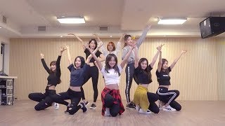 gugudan (구구단) - Chococo Dance Practie (Mirrored)