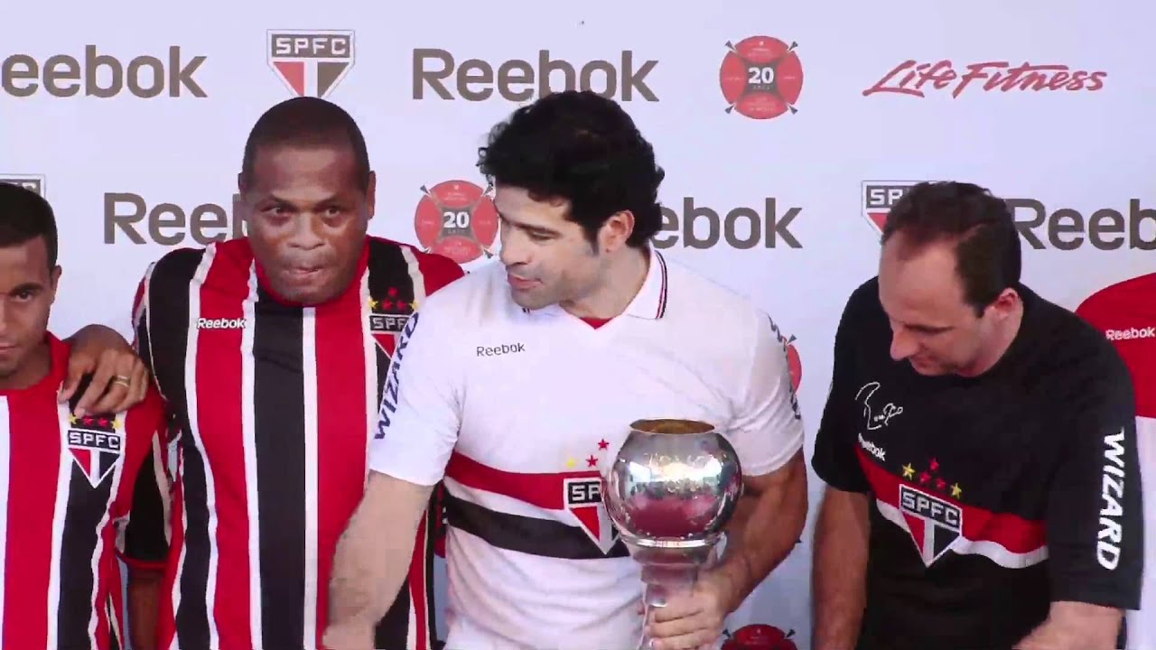 SPFC - São Paulo lança camisa e apresenta Jadson - YouTube