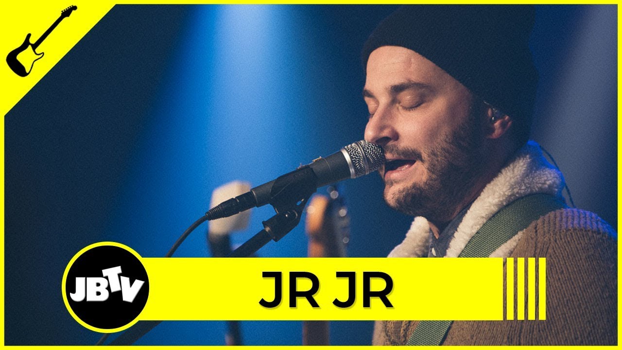 Jr Jr - In The Middle | Live @ JBTV - YouTube
