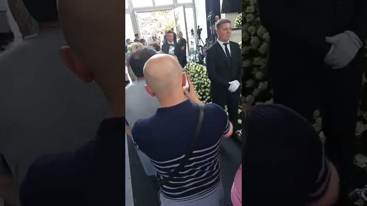 26 июня 2022 г. Прощание с Юрой Шатуновым!( на Троекуровском)