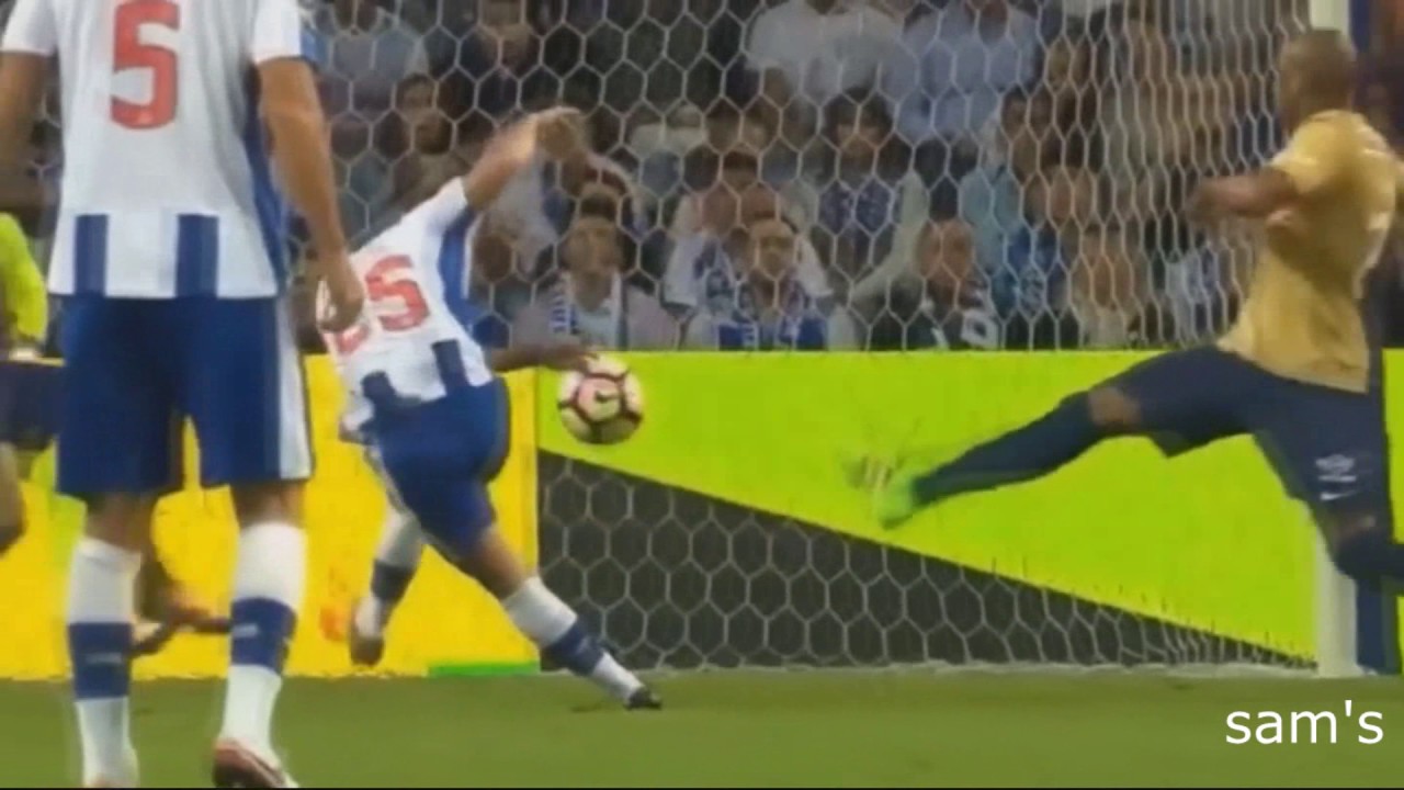Otavio Fc Porto Skills Assists Goals 2016 2017 Hd Youtube [ 720 x 1280 Pixel ]