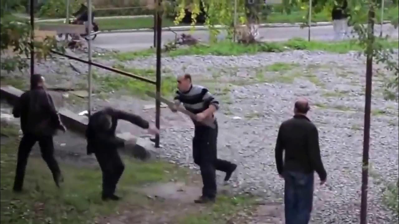 Ударил по башке. Ударил по башке