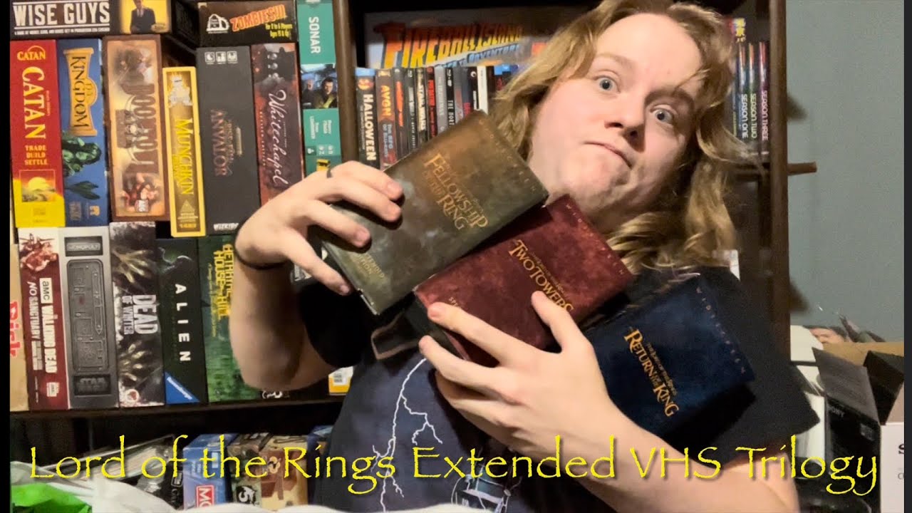 Lord of the Rings Extended VHS Trilogy Overview - YouTube