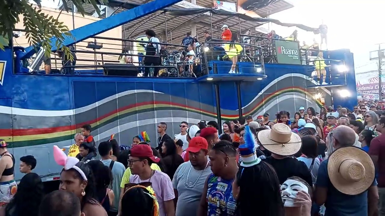 Vitória de Santo Antão carnaval com asas da América