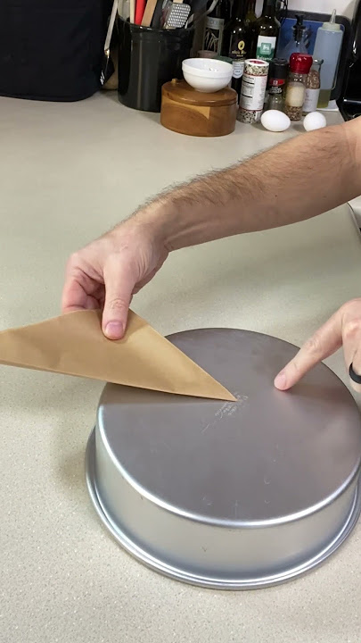 How To Line a Round Cake Pan with Parchment