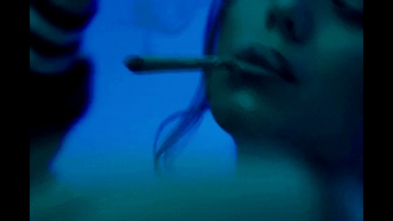 carolesdaughter cold bathroom floor (slowed & reverbed) Accordi