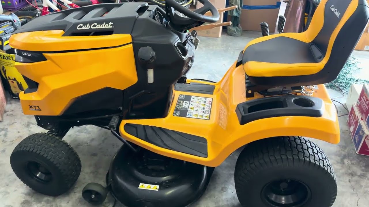 Аукцион 03.05.2026: Газонокосилка Cub Cadet LT42 2022 года выпуска, в хорошем рабочем состоянии, ...