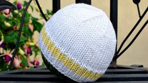 How to Knit an Easy and Basic Baby Hat