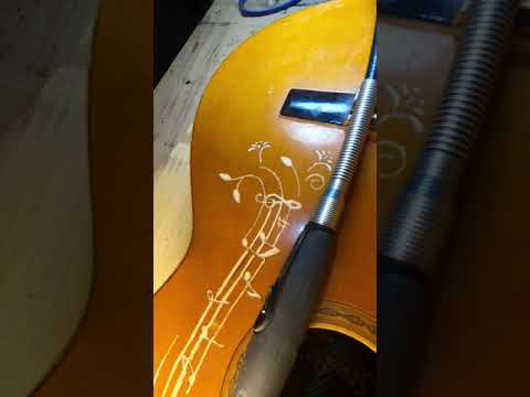 Perzonaliza tu Guitarra 🎸 acústica con #Dremel