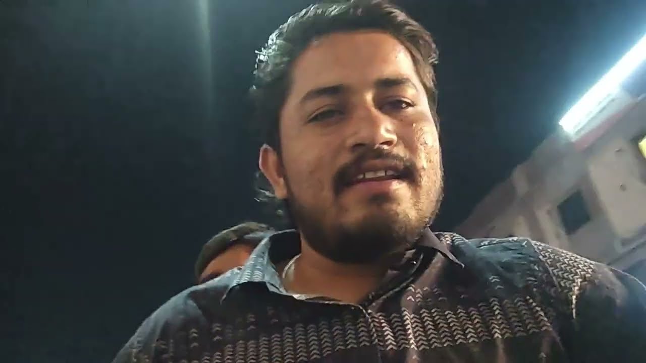 गाड़ी में पेट्रोल खत्म हो गया भाई#viralvideo #vlog#comedymovies  