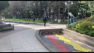 15-Min Relaxing Walk in Tbilisi | Giorgi Leonidze Park | Spring Blossoms & Sunny Day screenshot 5