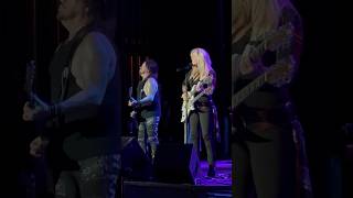 Close My Eyes Forever by Lita Ford at Pechanga Theatre, 10/4/25. #litaford #ozzy #hairmetal #concert