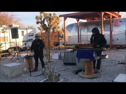 Senyawa - Live at Yucca Valley Material Lab, CA 2/27/2022