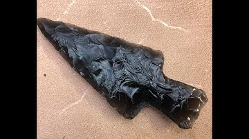 202 - From this to that, flint knapping a black obsidian bi - face. 2/2