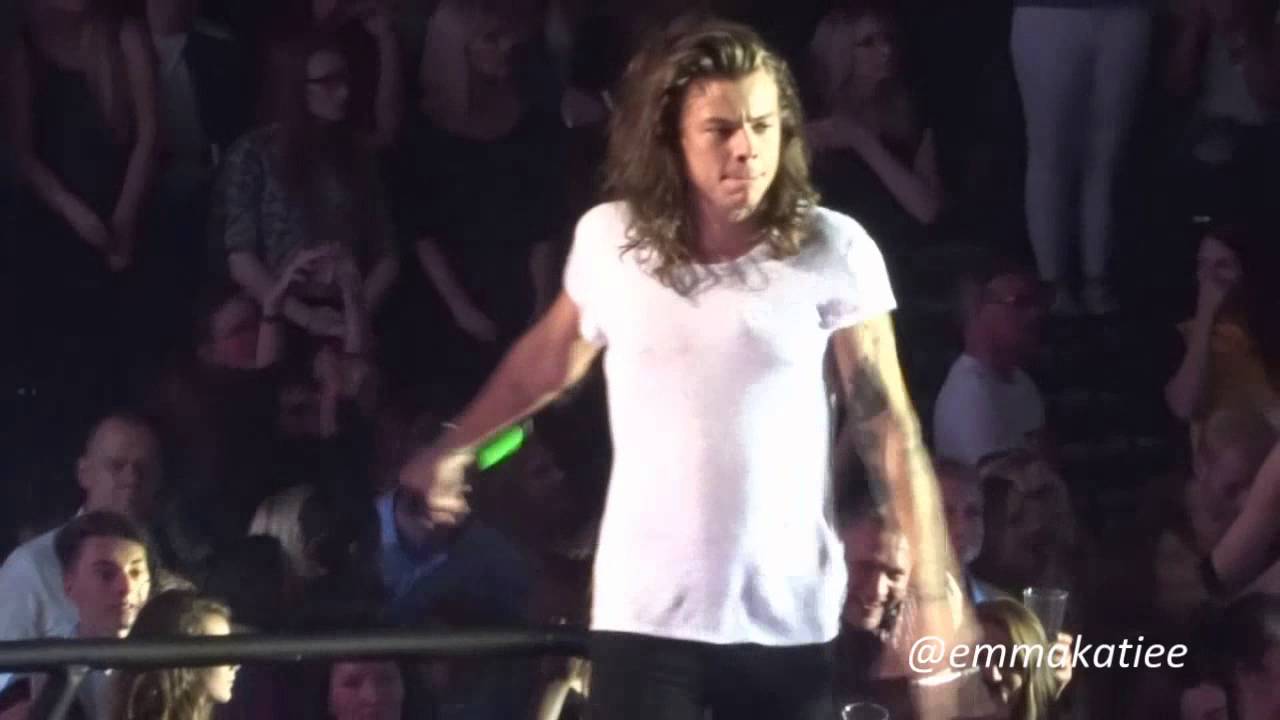 One Direction - No Control | Manchester