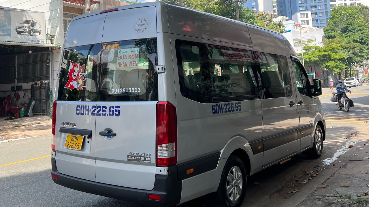 Huynhdai solati sản xuất 2019 xe chuyên phục vụ đưa rước nhân viên Lh 0849883989