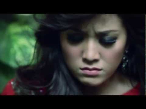 Shila Amzah-Patah Seribu ( Official Video)