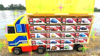 カーズトミカのおもちゃ１８台を紹介します！【ディズニー】【カーズ】【ピクサー】Introducing 18 Cars Tomica toys! [Disney] [Cars] [Pixar]