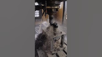 Boss milling operation,CNC turret removal process spindle rotation #machine #spindle #spindlerepair