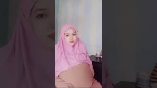 Bumil Hijab Perut Besar