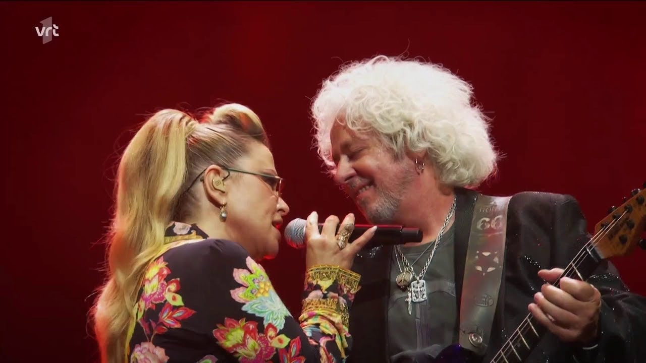 Toto, Anastacia - Hold The Line (TV Broadcast - Night of the Proms)