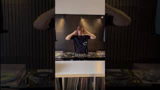 2 classics combined #gabber #rave #musicproducer #dj #producer