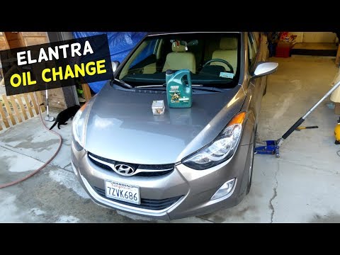 Video: Bagaimana Anda mengatur ulang masa pakai oli pada Hyundai Elantra 2013?