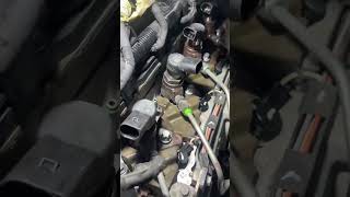 Would You Try A Diesel Injector Replacement Yourself? 😳🔧