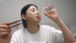 Seasoned Korean Food With Pig Feets Korean Y Kimchi With Drinks By Elizabeth Asmr