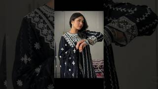 Tiktoker Minhail Malik Beautiful Looks In Black