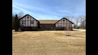 Just Listed! 10 Larter Cres! $599,900!