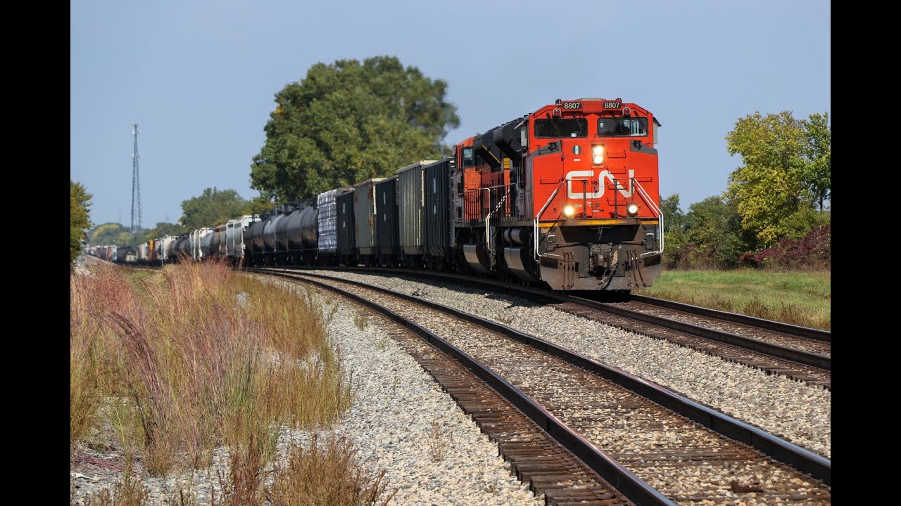 Railfanning Canadian National's Mainline of Mid-America: EMD Show on the Champaign Sub