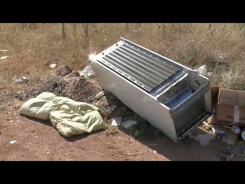 Denuncia Ayuntamiento Valdepeñas Vertidos Ilegales en Caminos Noticia Informativos 11/10/2022