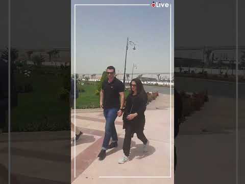 مبتسبش واجب زي أمها دلال عبدالعزيز دنيا سمير غانم تساند دينا الشربيني في وفاة والدها