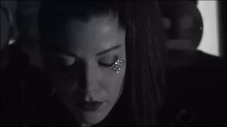 HEADONEAST - SVIJET JE LUD (OFFICIAL VIDEO)