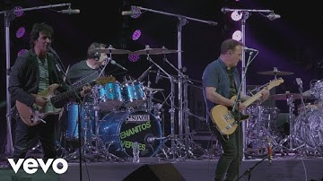 Hombres G, Enanitos Verdes - Mejor No Hablemos de Amor (En Vivo)