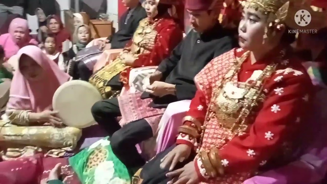 ADAT LAMPUNG... MANJAU MAJU SAUDARA KAMI GITA&FADHILAH DAN AMIN &SELA.... LIHATLAH KESERUAN KAMI...