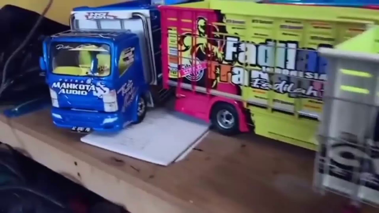 Miniatur Canter Oleng Murah Parah Keren YouTube Miniatur Canter Oleng Murah Parah Keren YouTube