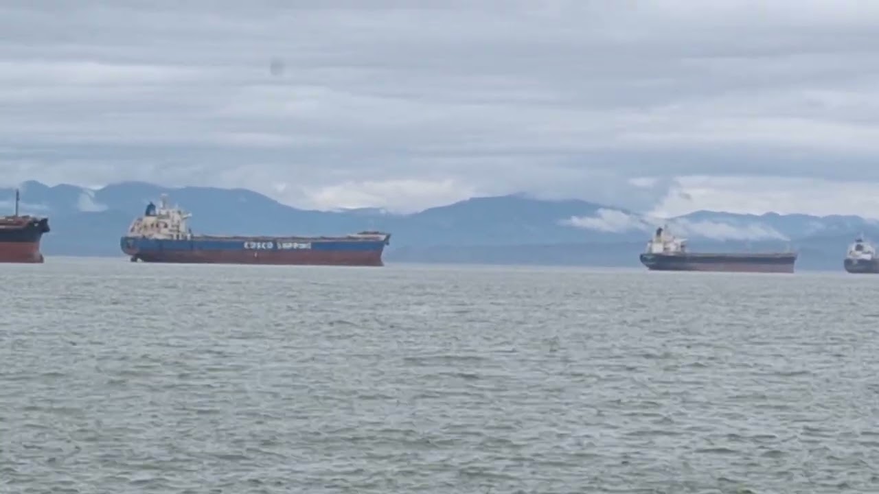Columbia River, Astoria, Oregon 