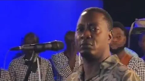 HEAR WHAT TAYE CURRENCY SAID ABOUT ELDERS IN FUJI MUSIC THAT MAKES HIM WIN THE BEST PERFORMING ARTI.