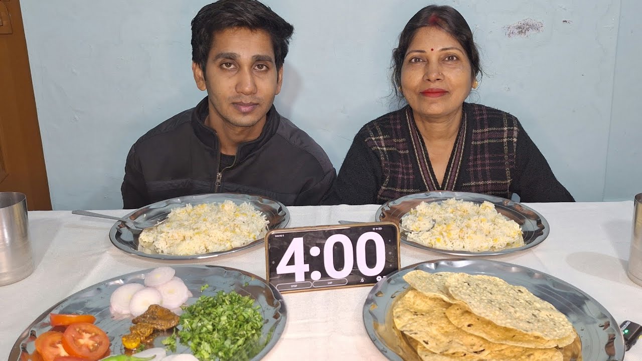 khichdi aur Papad, salad ,tamatar mirch eating compdition