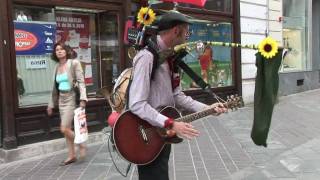 CIGO (one) MAN BAND  01  Cile ulični glasbenik, Ljubljana maj 2010