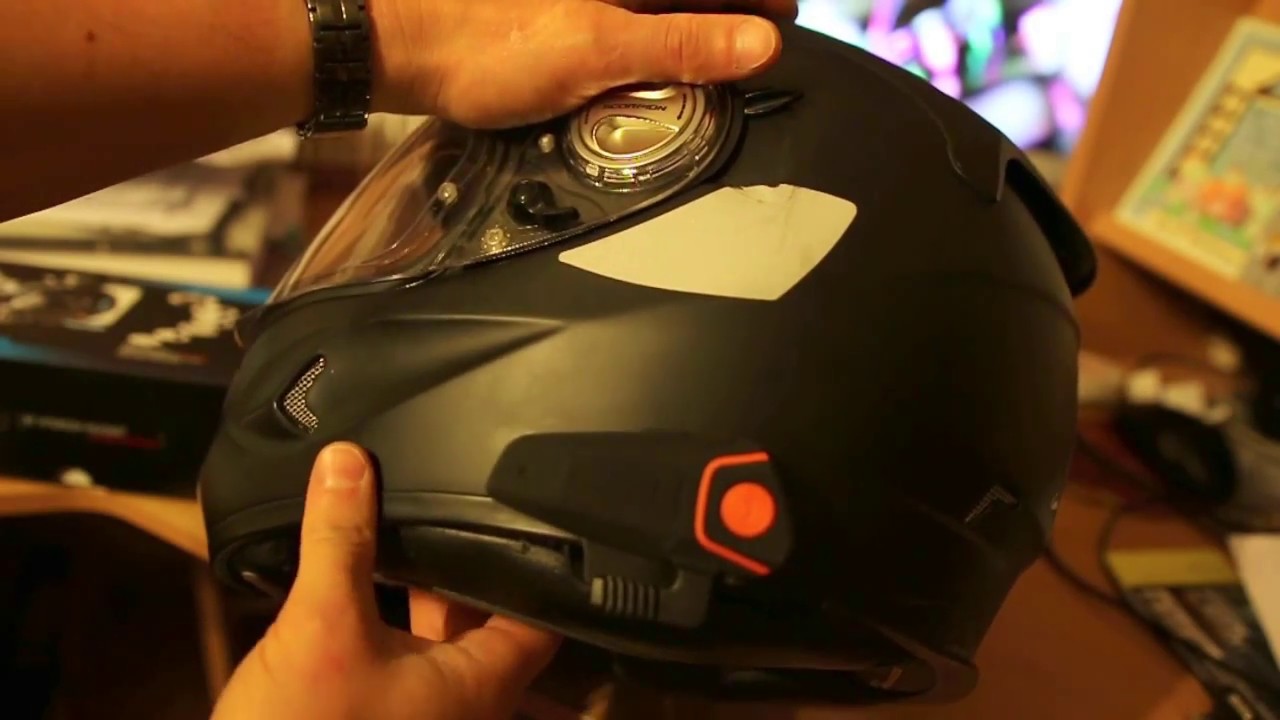 ENCHICAS 1x BT-S3 Intercom Moto Bluetooth Oreillette 1000m Helmet Headset avec la Radio Kit Main Libre Moto