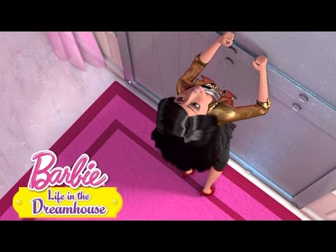 Видео: В ловушке в Доме мечты | @BarbieRussia  3+