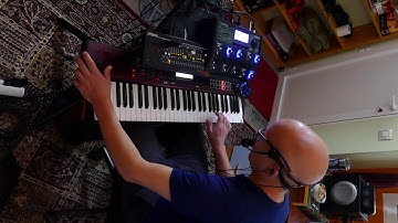 LIVE Explaining How To Use (PART 2): Korg Kross 2 VELOCITY ARPEGGIO, Voicelive 3, Vocoder VP-03