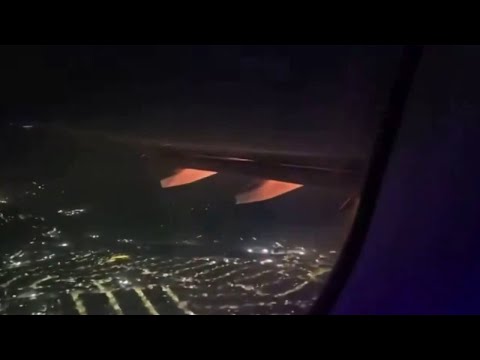 Video Aereo Delta, incendio al motore e esplosione: paura in volo per i 300 passeggeri