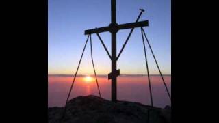 Video voorbeeld van "Pesme iznad Istoka i Zapada-Darovi svetog Jovana Vladimira"