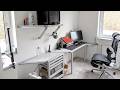Cyberpunk room build - Desk