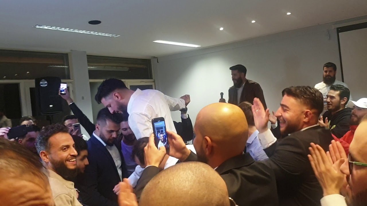 أفراح أهالي حي القابون عرس الشاب محمد عودة برلين 1