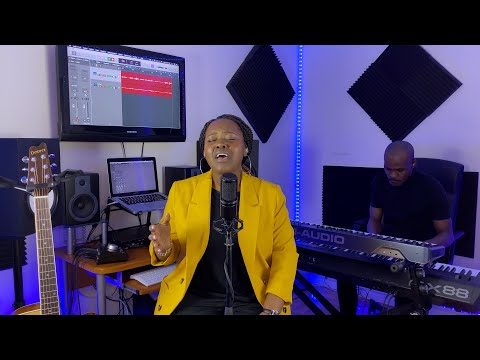 Julienne Mbungu -